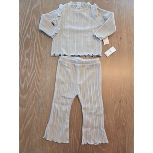 Old‎ navy baby girl set 12-18 mos